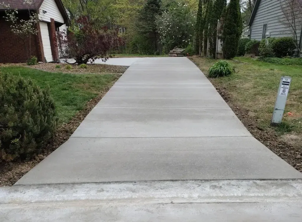 Akron Concrete builds and installs Driveway