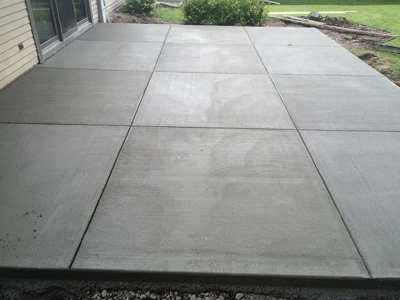 Akron Concrete builds and installs Patio