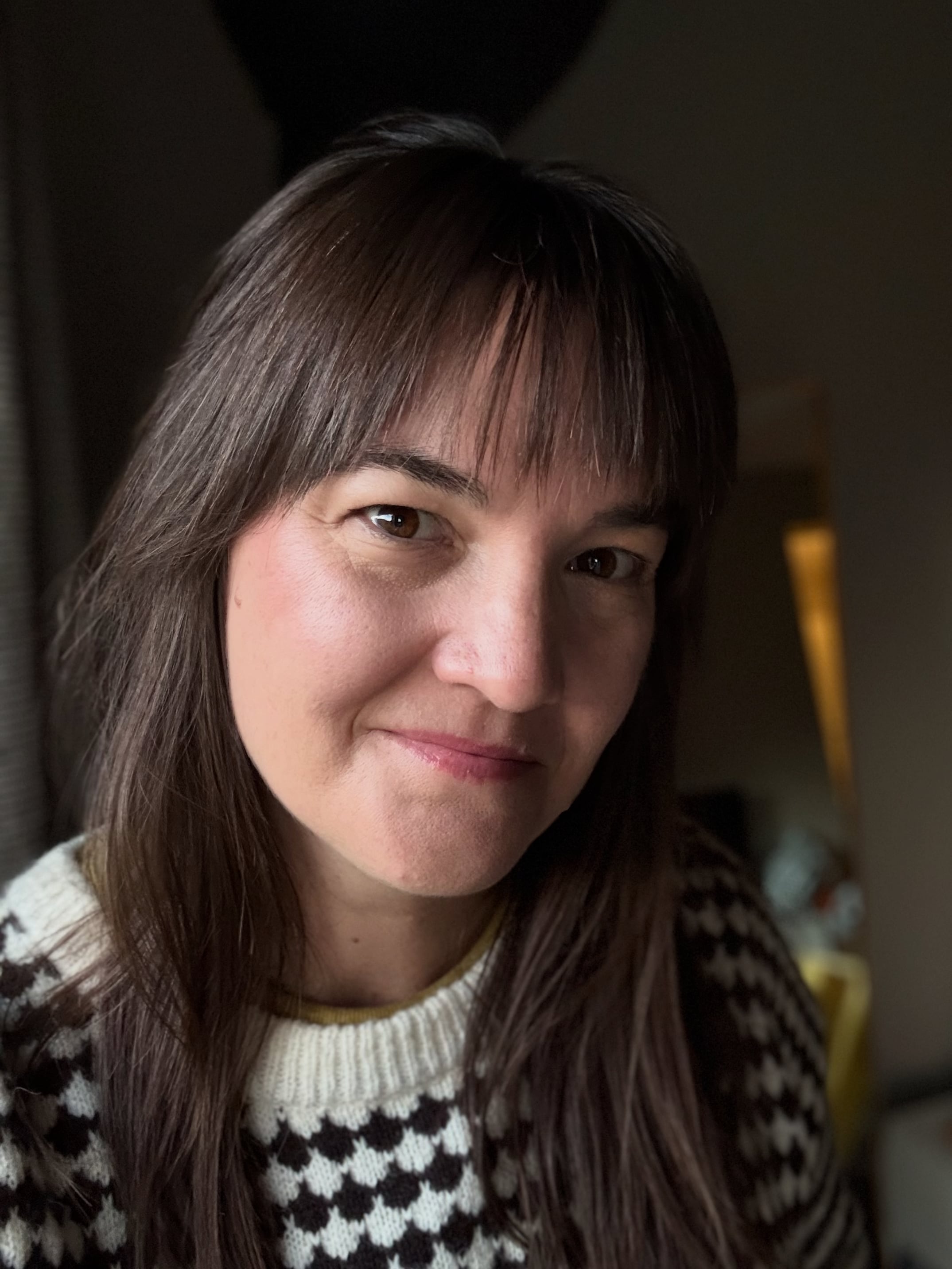 Carla Cisneros, Certified Color Analyst