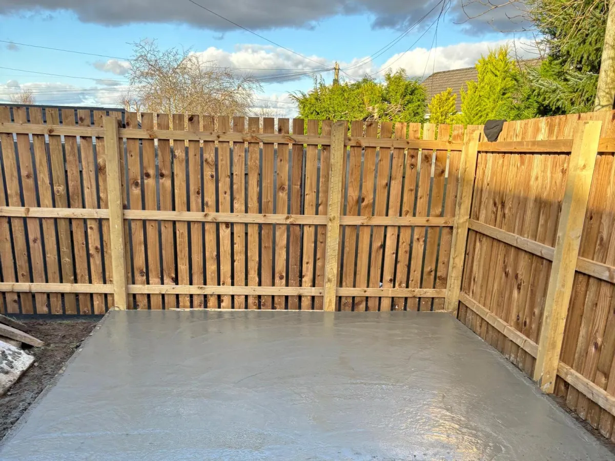 Overlap Fence Panels Glasgow