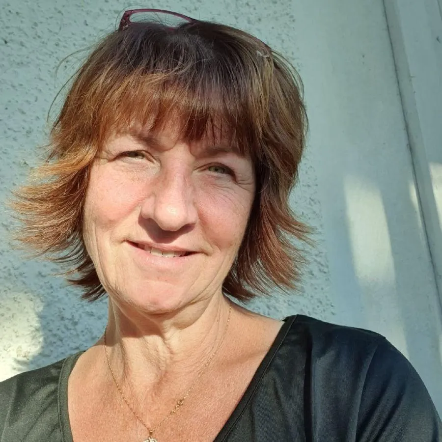 Närbild på företagaren Mia Haraldsdotter som är medlem i Företagarklubben.