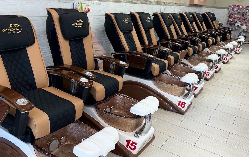 Brown & Black Spa Chairs