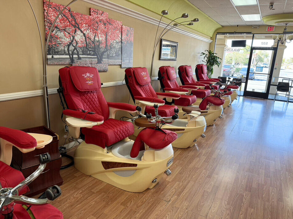 Red Spa Chairs