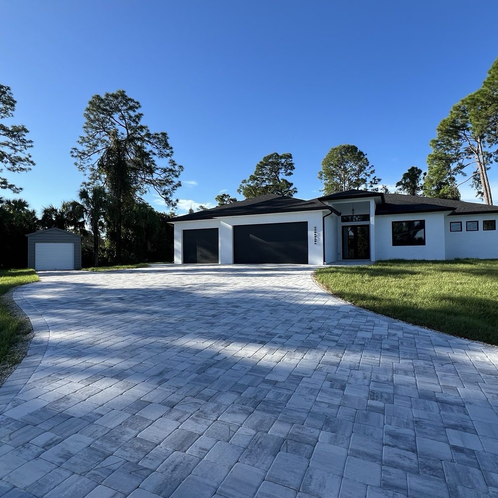 Sarasota Concrete builds and installs Driveway