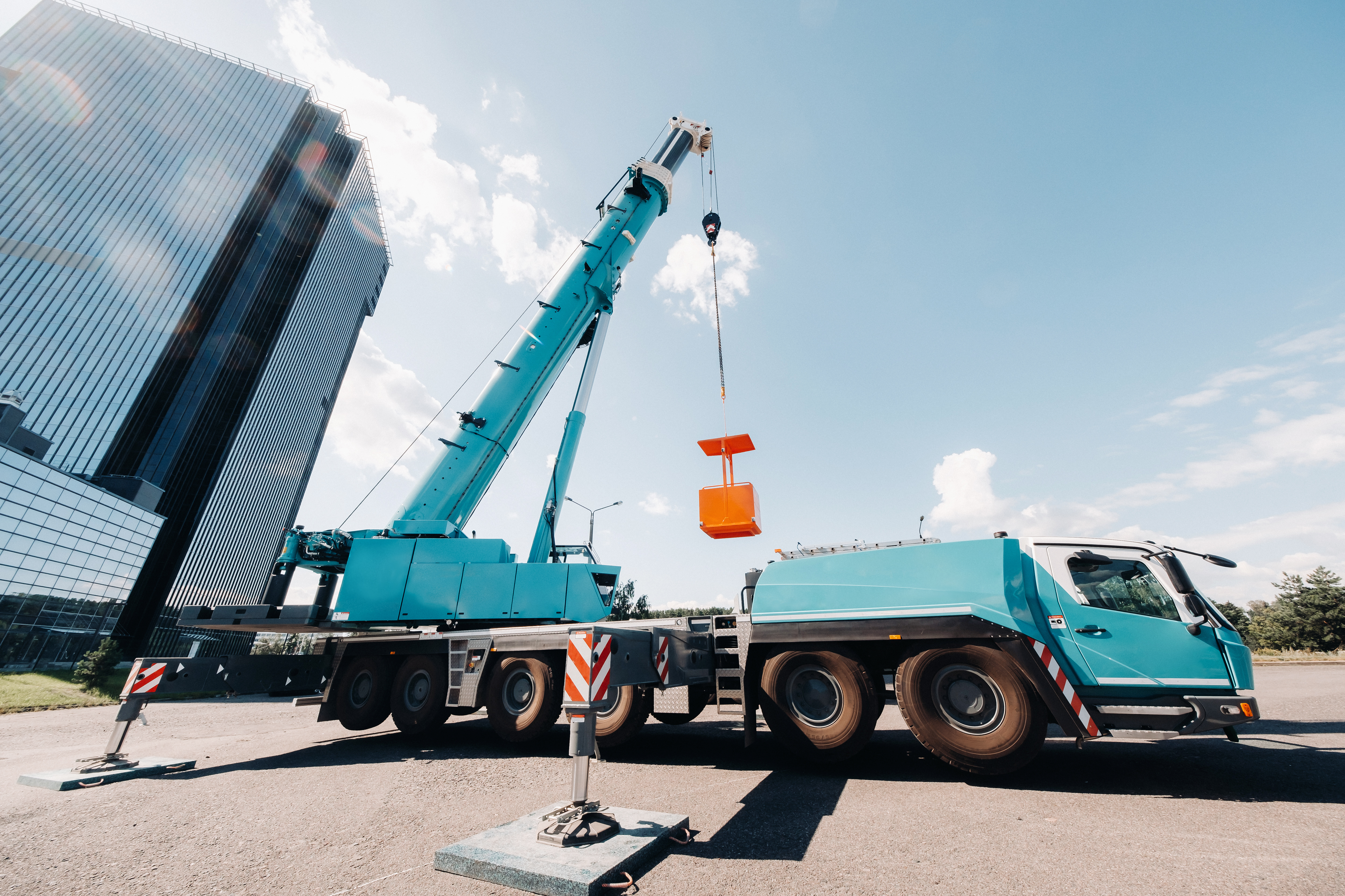 Integrated SEO/SEM campaign International Industrial Hire Company