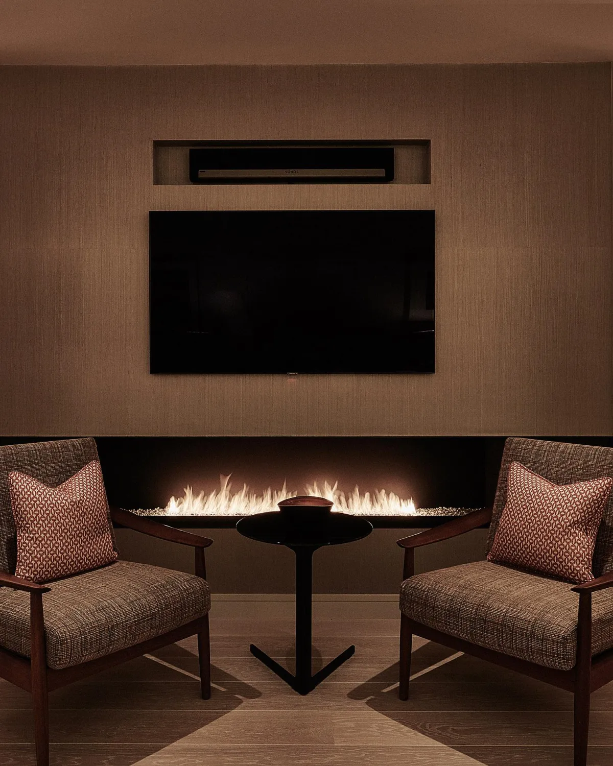 Snug - Mews House - Holland Park London