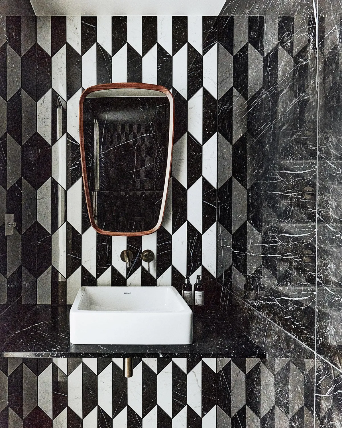 Bathroom - Mews House - Holland Park London