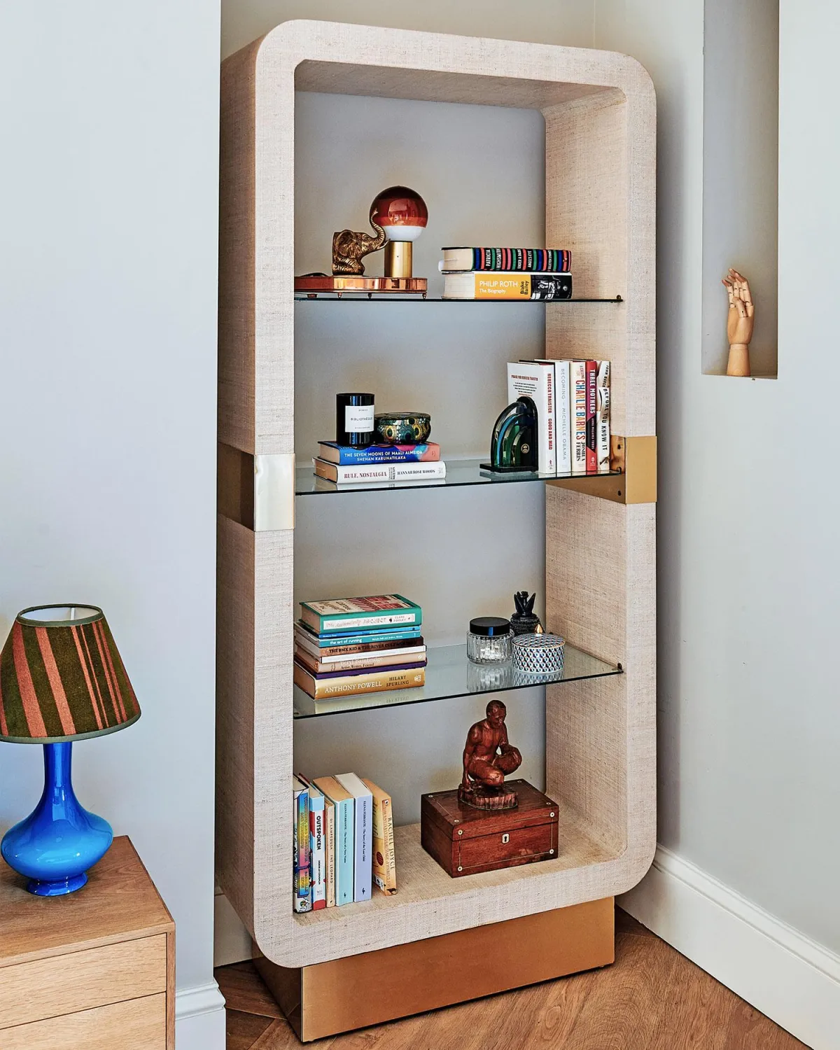 Bookshelves - Bedroom - Victorian Townhouse Villa - Islington London