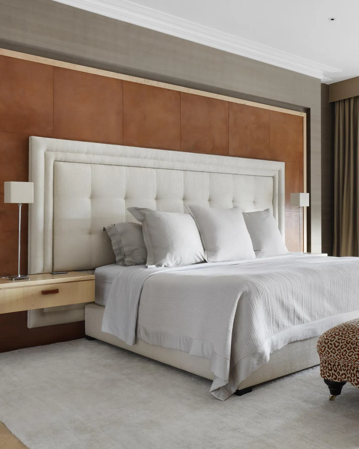 Master Bedroom - Modern Victorian Townhouse - Chelsea London