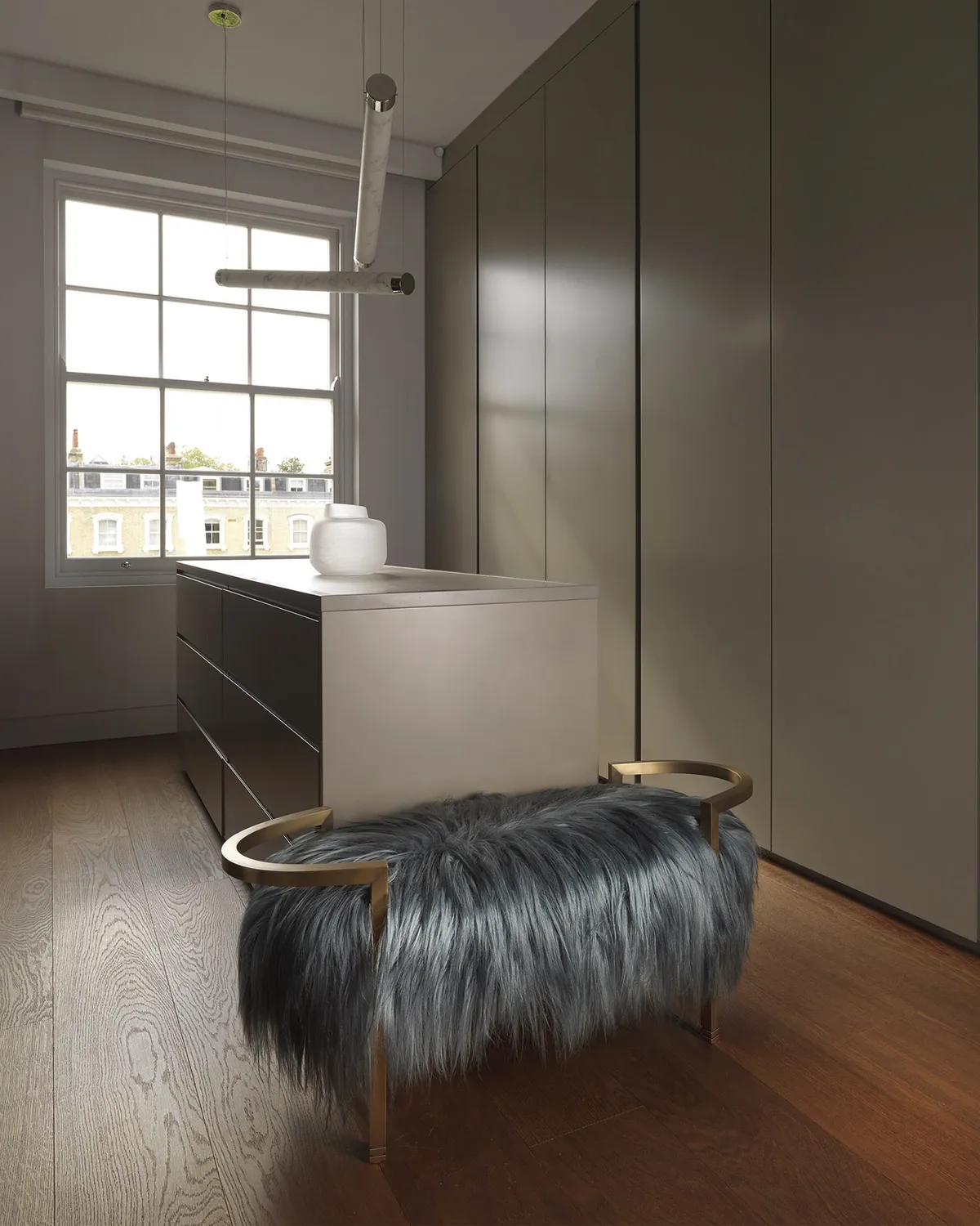 Walk in Wardrobe - Contemporary Penthouse - Chelsea London