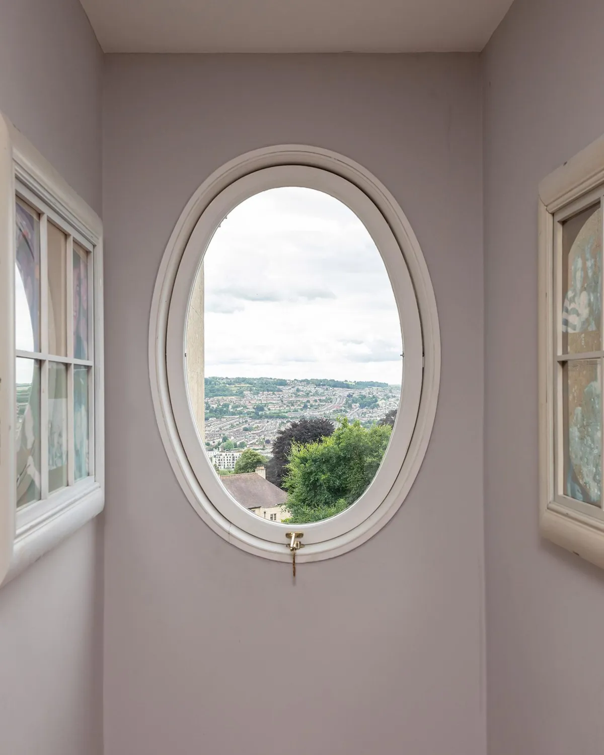 Hallway Window - Classic Georgian Townhouse - Sion Hill Bath