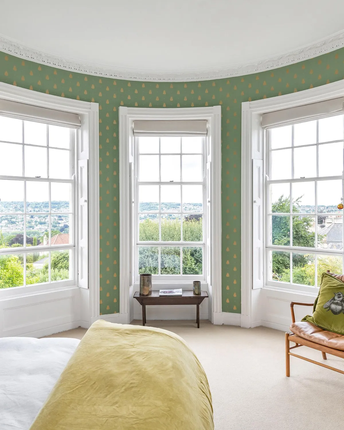 Master Bedroom - Classic Georgian Townhouse - Sion Hill Bath