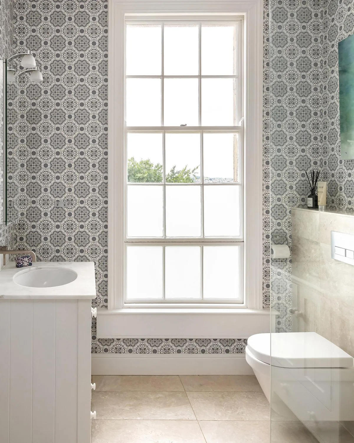 Bathroom - Classic Georgian Townhouse - Sion Hill Bath