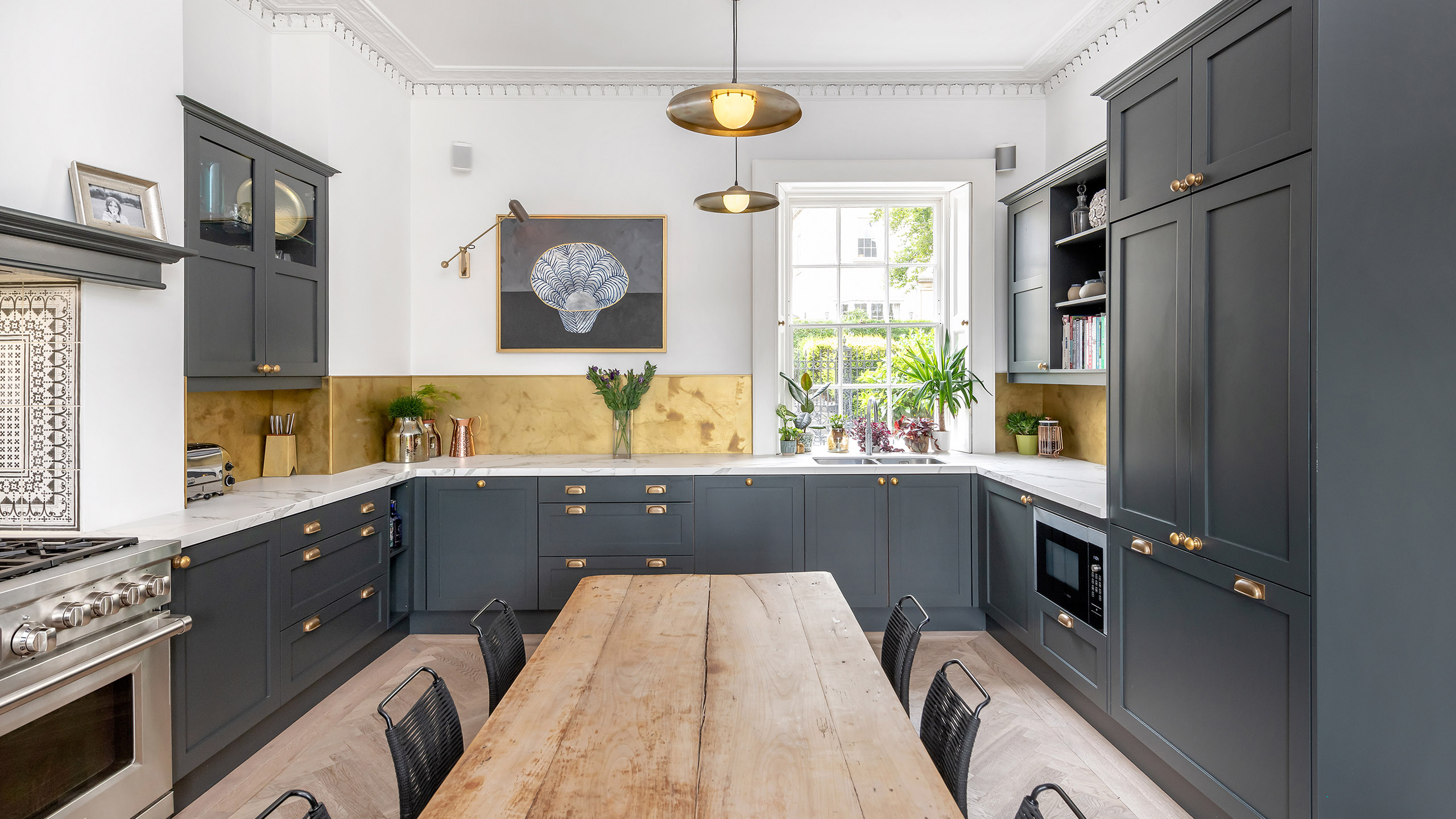 How to Be a 21st Century Brand