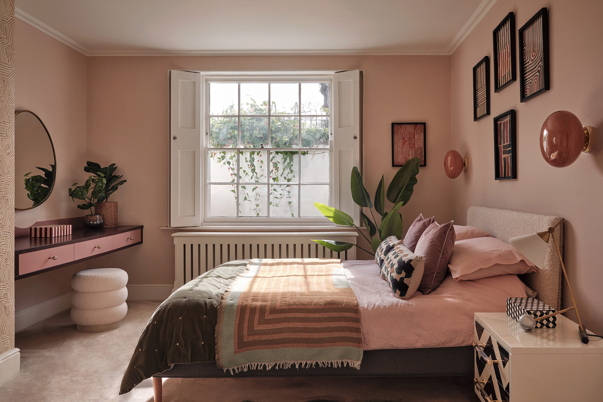 Hammersmith Riverside Villa, London
