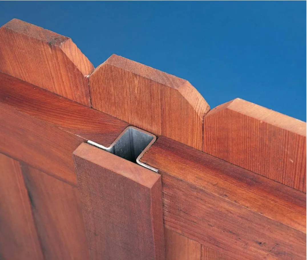 Wood privacy fence with no dig installation