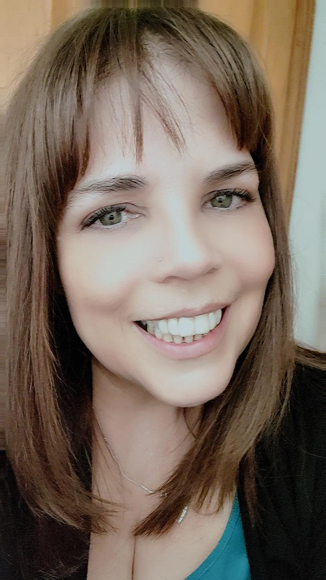 Robyn Bennett helping women over 50 grow their online businesses without burnout