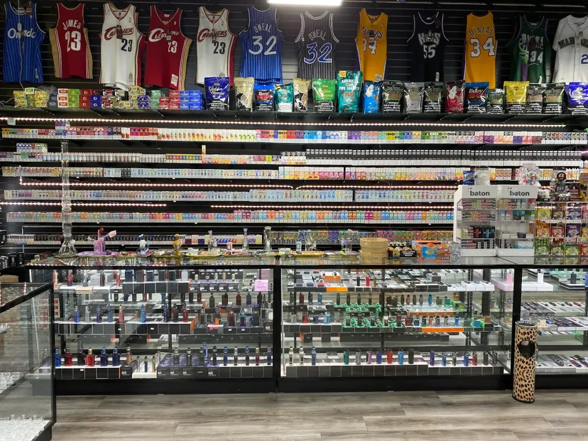 Graphic Image of a Smoke Shop Delivery In Mansfield, Texas