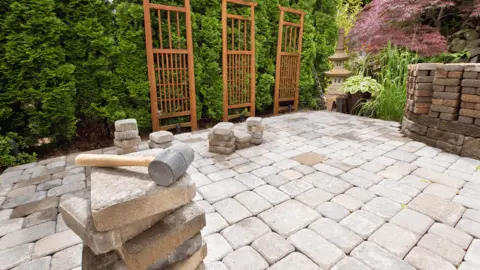 Salon website powered by Lead Recovery Systems