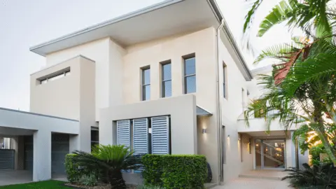 Dental clinic website powered by Lead Recovery Systems