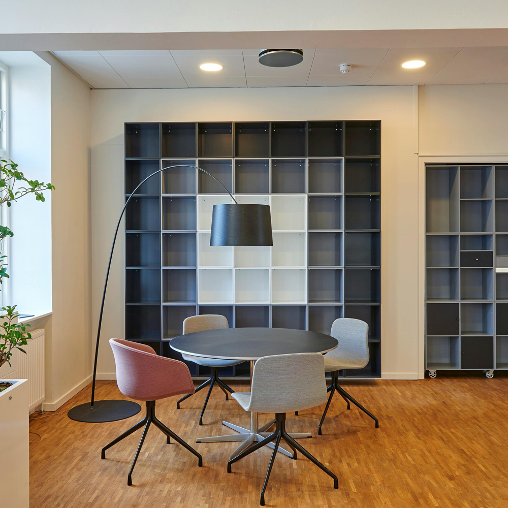 clean and polished commercial vinyl flooring