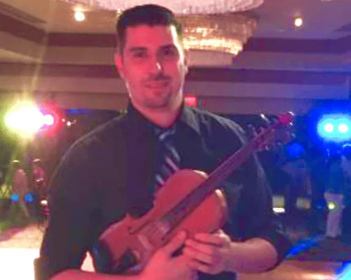 Fiddle Violin in Coachella Valley