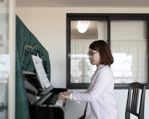 Adult Piano Jazz/Pop in Coachella Valley