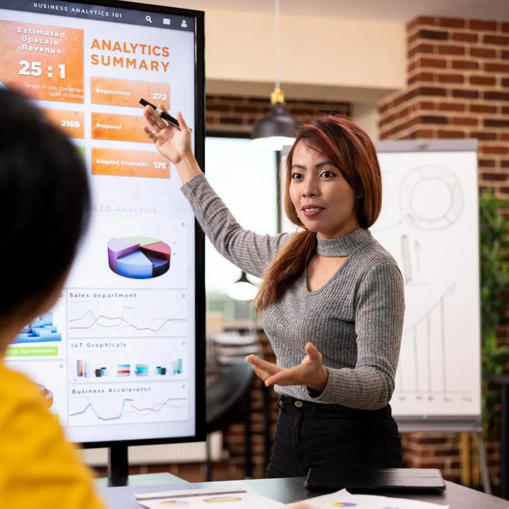 Web developer building a high-converting landing page funnel