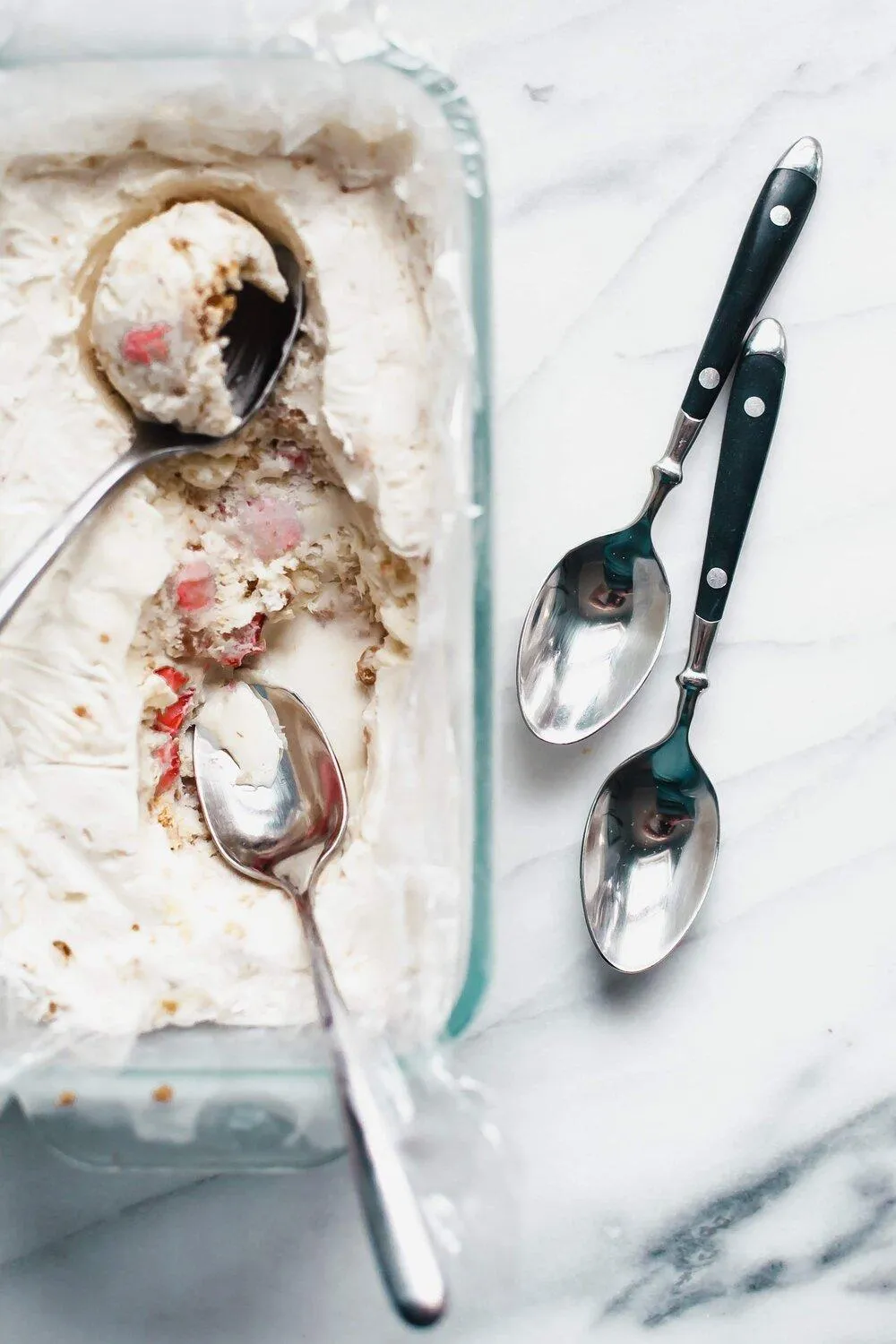 learn how to make this levain style chocolate chip cookie bar