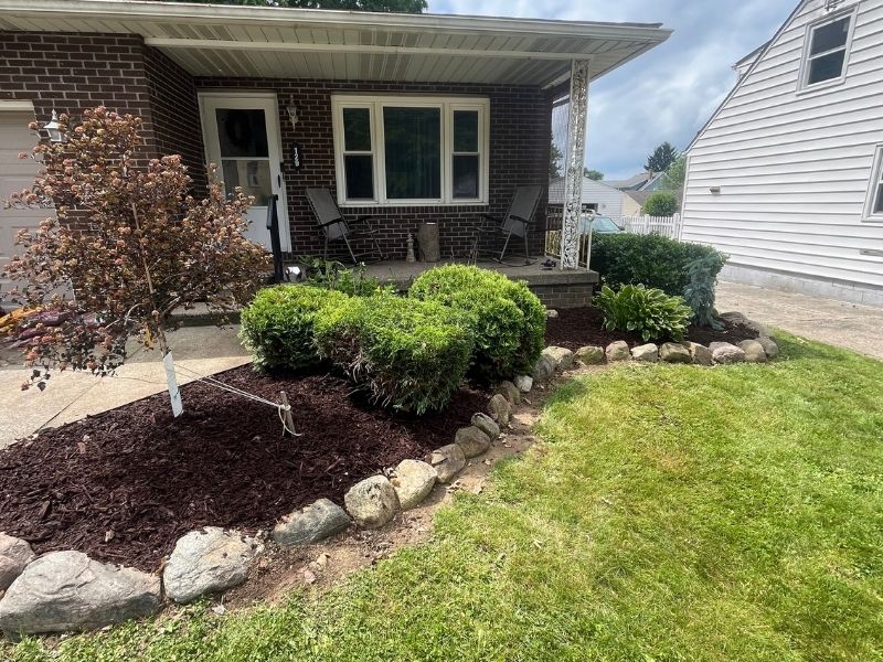 Mulch Installation in Doylestown, Ohio