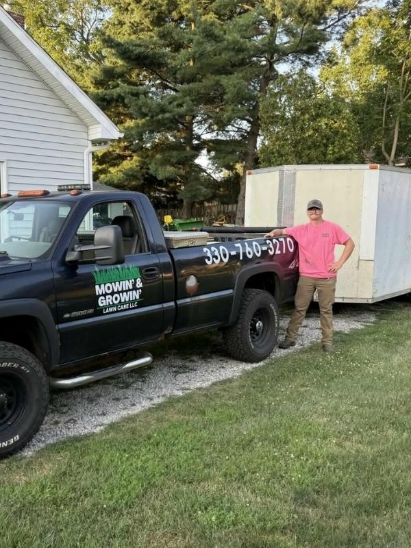 Mowin' & Growin' Lawn Care LLC Truck