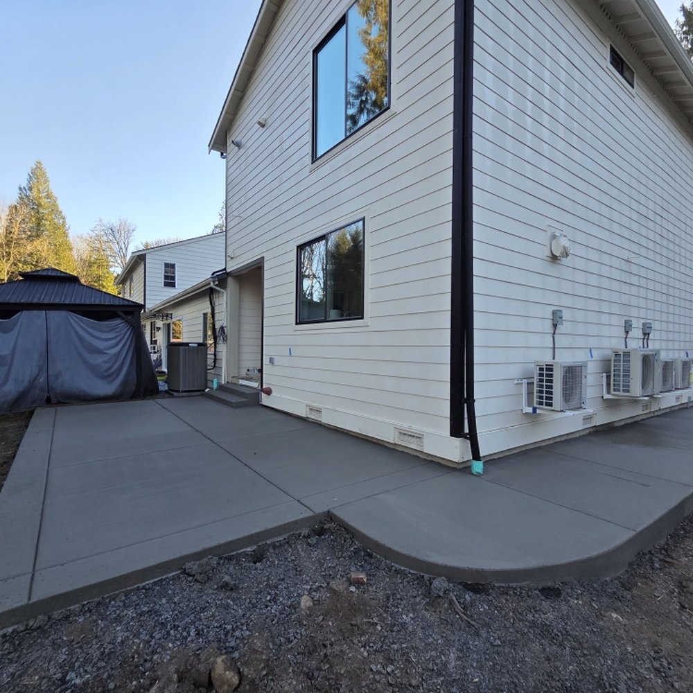 Federal Way Concrete builds and installs Slab