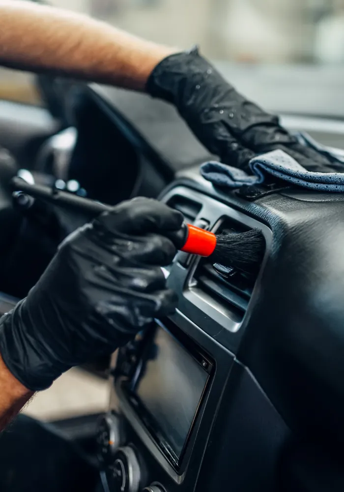 Préparer sa voiture pour l’automne : les prestations de detailing à privilégier à Somain