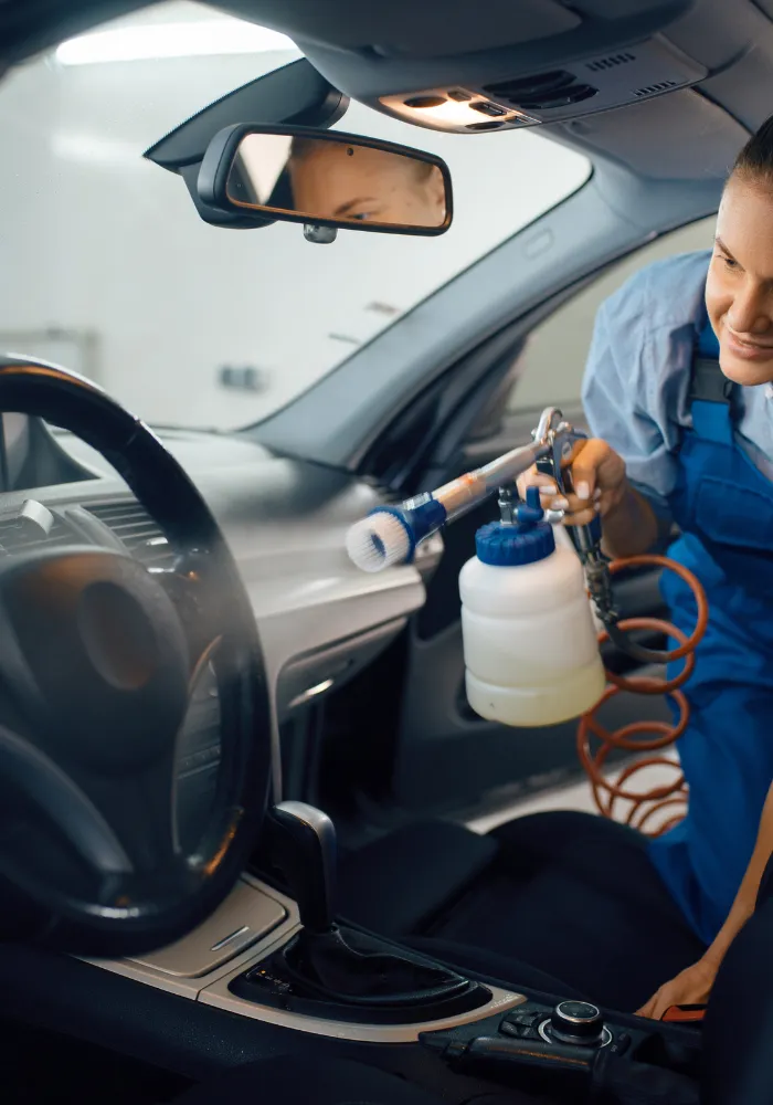 nettoyage voiture Somain / entretien voiture Somain / detailing auto Somain / lavage auto Somain / nettoyage intérieur voiture Somain / polissage voiture Somain / esthétique auto Hauts-de-France / TD Concept Somain / longévité voiture Somain / protection carrosserie Somain / nettoyage professionnel voiture Somain