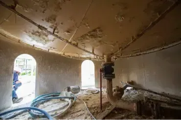 emergency basement flooding cleaning