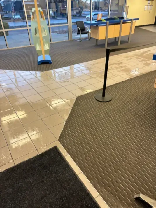 Lakewood Commercial Tile Hard Water Cleaning