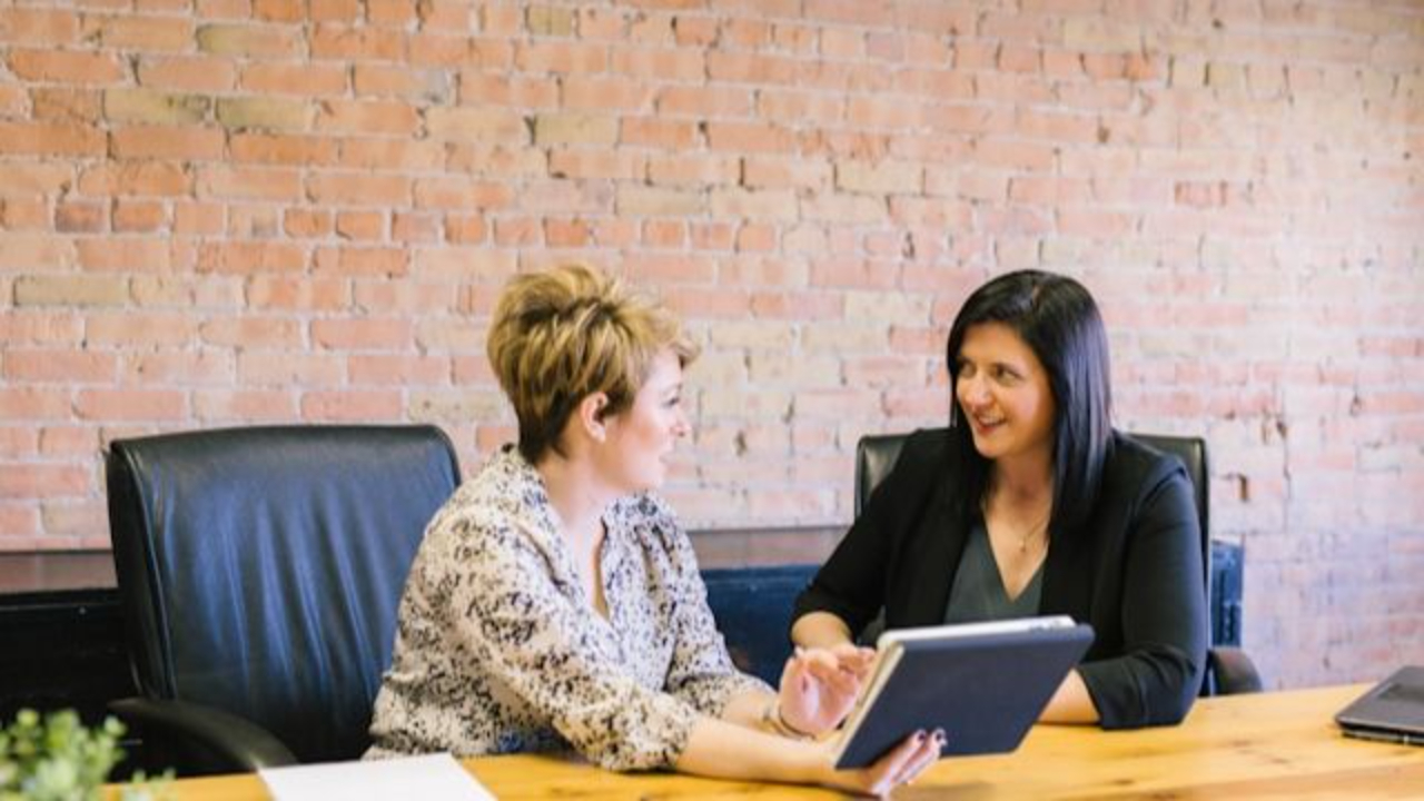 Workplace continuous feedback model supporting employee well-being and mental health