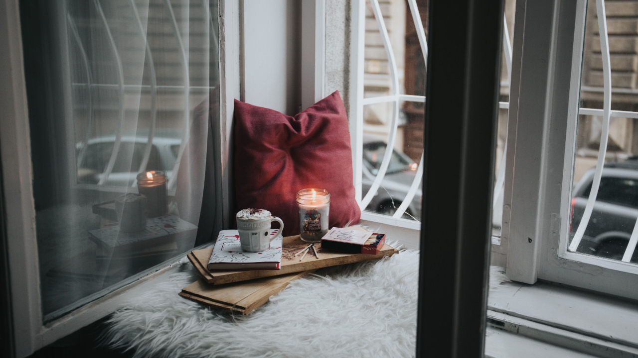 Workplace strategies for helping employees manage stress during the holiday season