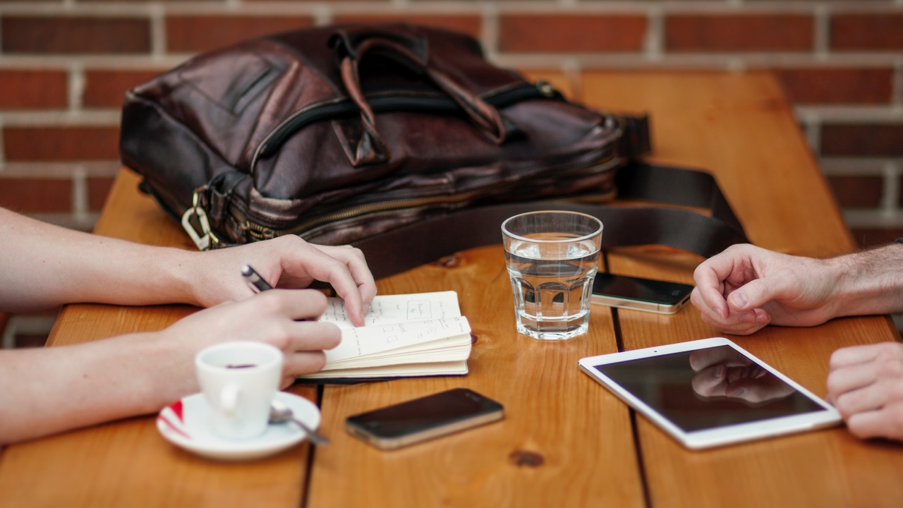 Manager coaching an employee to improve performance and professional growth