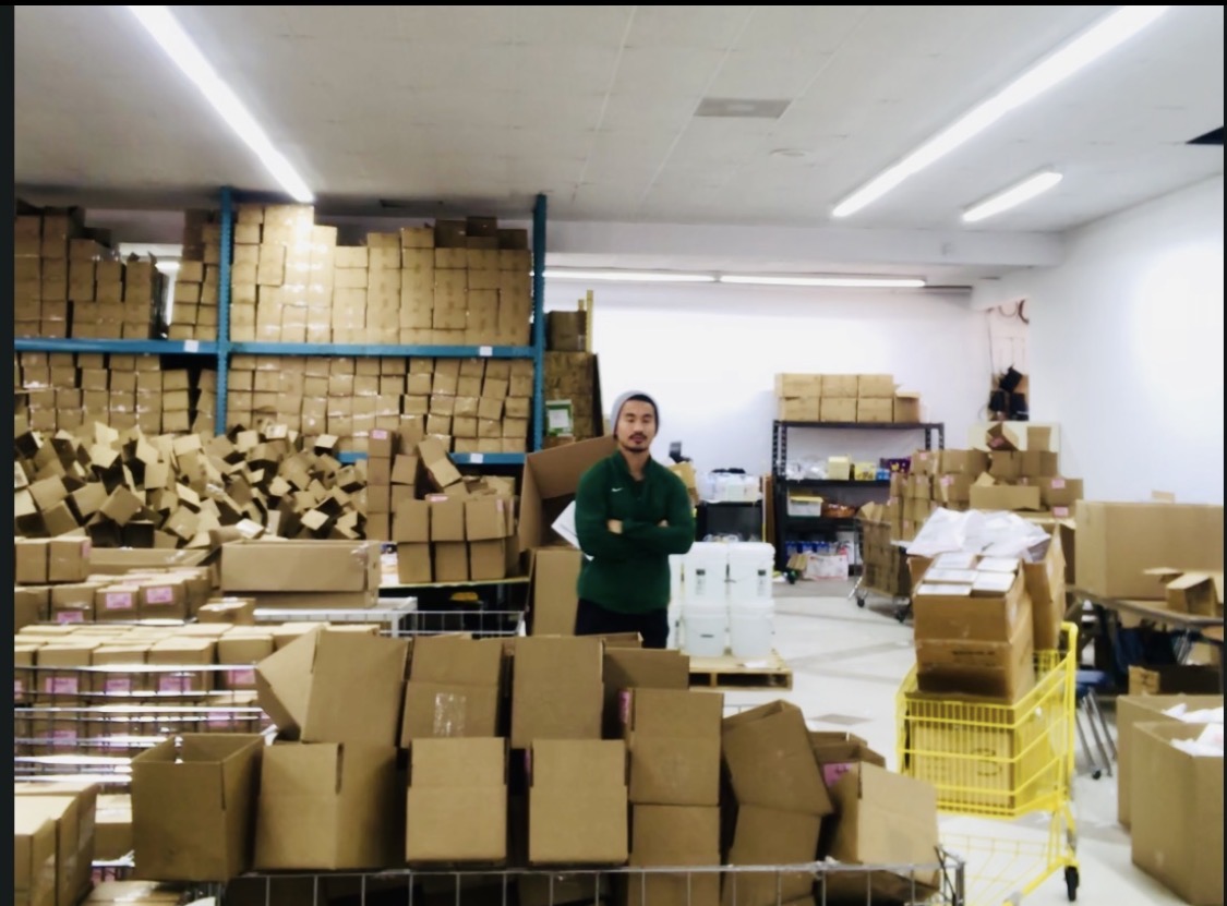 Entrepreneur sharing the story of a business owner who lost nearly $1 million opening a tanning salon and the three lessons about leverage, risk management, and proof of concept that led him to choose Amazon FBA instead of a traditional brick-and-mortar business.