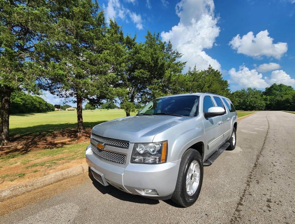 2013 Suburban Z71
