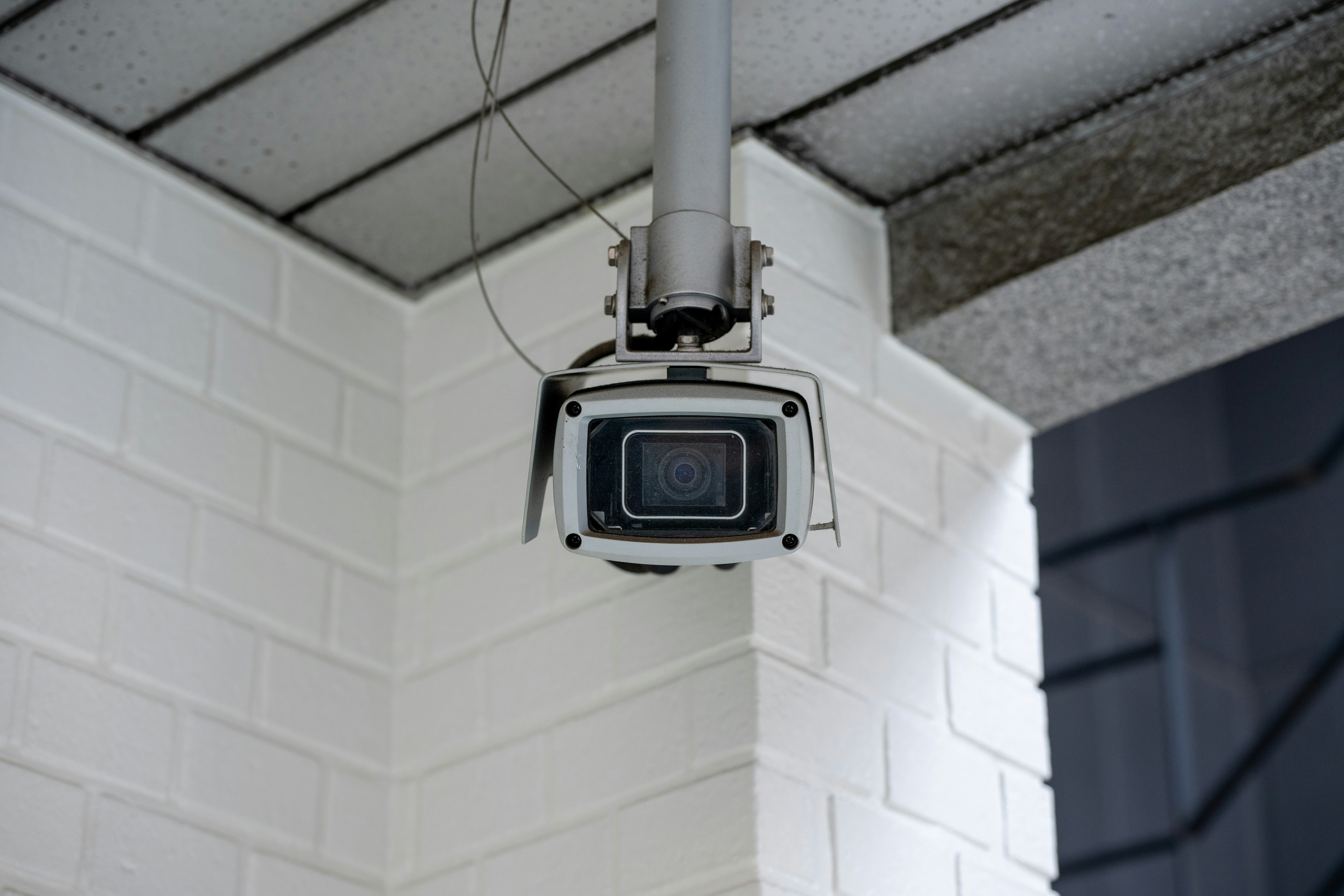Commercial Security Systems Hampshire