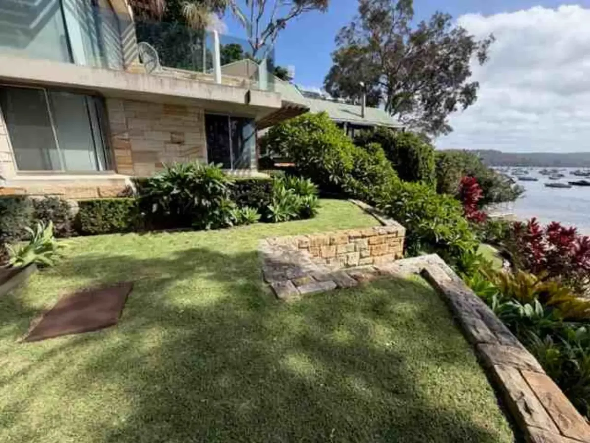 Mulching & Soil Conditioning Northern Beaches