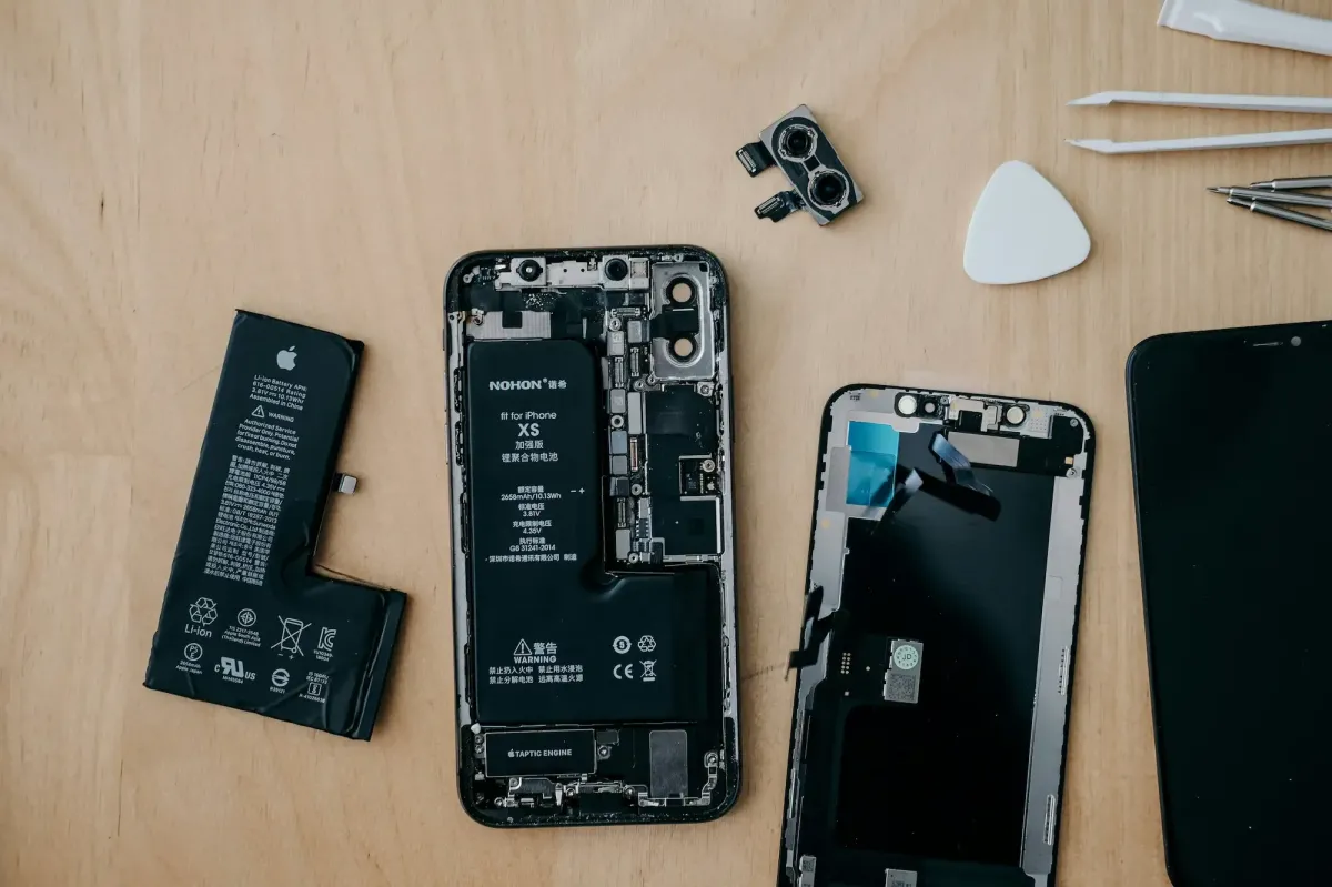 Battery replacement at Te Millennium