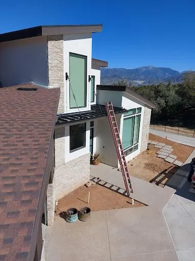 roofing contractor in Upland, CA