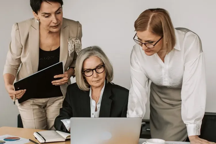 Business IT support team assisting a small business in Manlius, NY