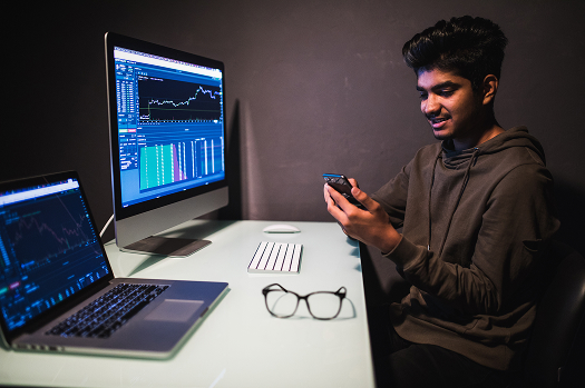 Why Financial Firms Often Struggle With Technology