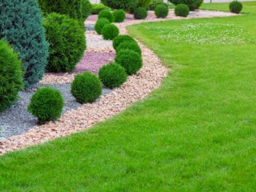 Lawn Edging in Englewood, FL