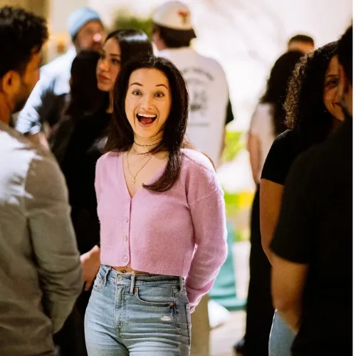 Life coach helping women heal from broken relationships