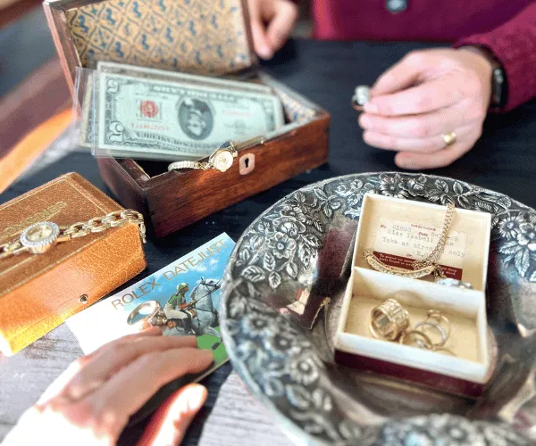 buying gold and coins for cash